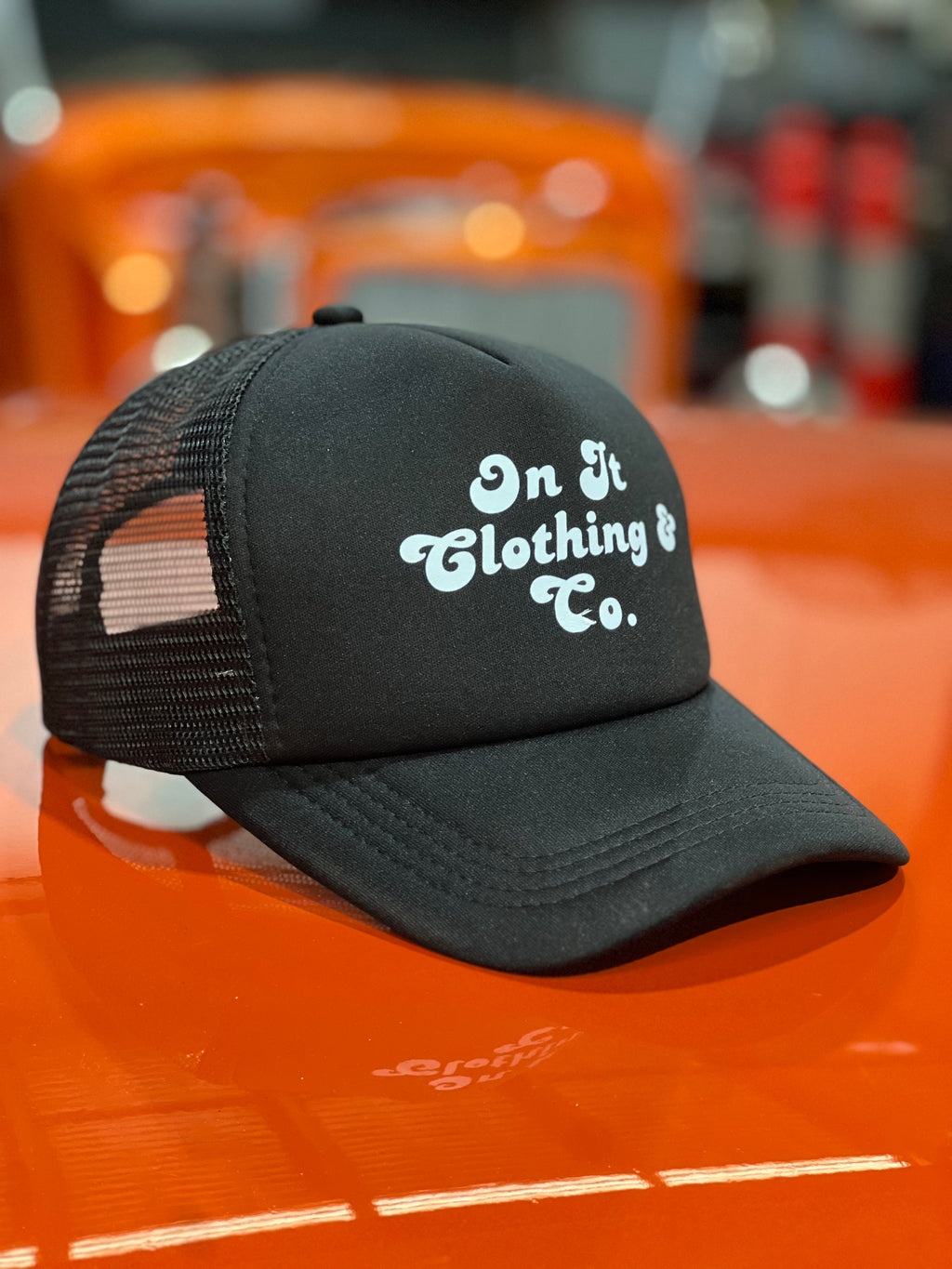 OG ON IT LOGO CAPS